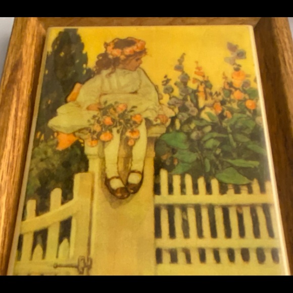 Vintage Framed Tile Chronicles of Rhoda
Art Pic Glossy At Free Standing Frame - Picture 12 of 16